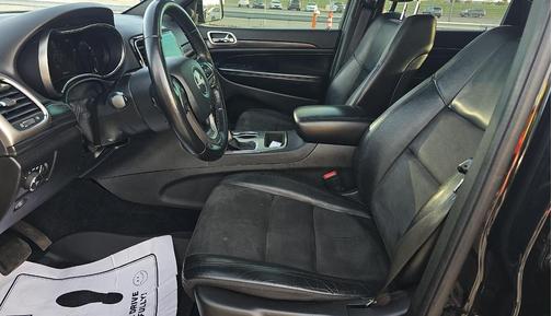 2022 Jeep Grand Cherokee Laredo