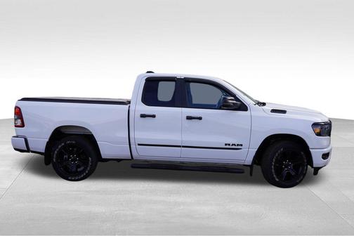 Bright White Clearcoat 2023 RAM 1500 Big Horn/Lone Star