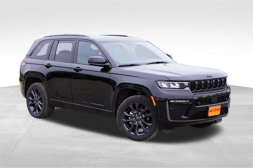 Diamond Black Crystal Pearlcoat 2026 Jeep Grand Cherokee Limited