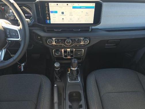 Anvil Clearcoat 2025 Jeep Wrangler 4xe Sahara