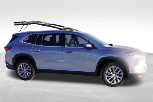 2025 Buick Enclave Preferred FWD