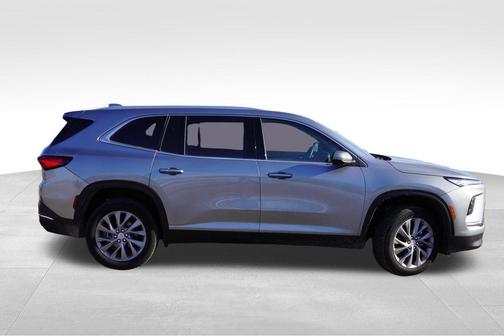 2025 Buick Enclave Preferred FWD