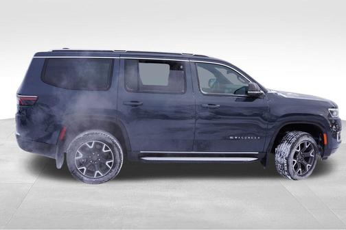 2023 Jeep Wagoneer Series III 4x4