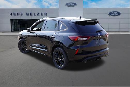 2025 Ford Escape ST-Line Elite