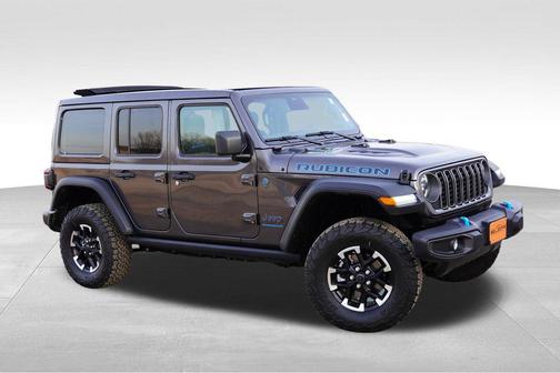 Granite Crystal Metallic Clearcoat 2025 Jeep Wrangler 4xe Rubicon