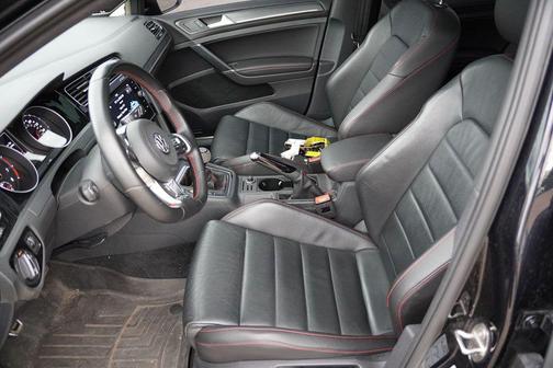 2019 Volkswagen Golf GTI 2.0T S 4-Door