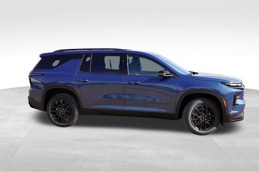 Lakeshore Blue 2026 Chevrolet Traverse LT