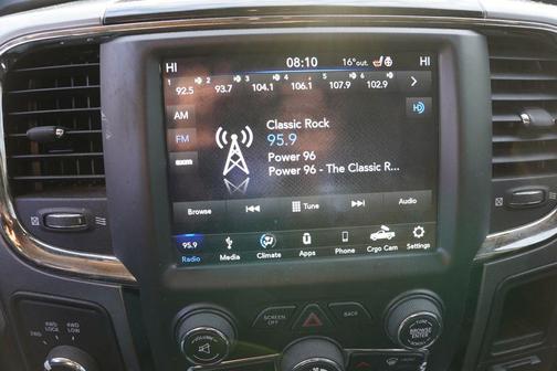 2018 RAM 3500 Big Horn Crew Cab 4x4 6'4' Box