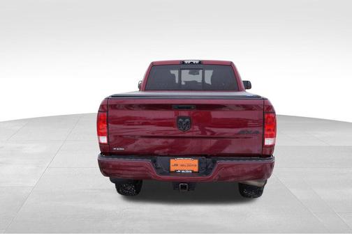 2018 RAM 3500 Big Horn Crew Cab 4x4 6'4' Box