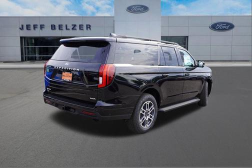 2025 Ford Expedition Max Active 4x4