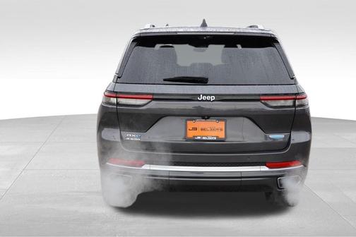 2022 Jeep Grand Cherokee 4xe Summit Reserve