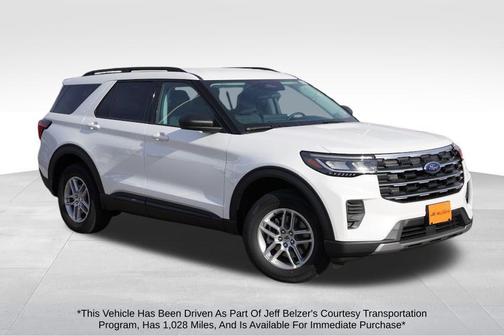 Star White Metallic Tri-Coat 2026 Ford Explorer Active