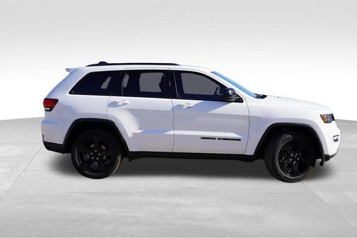 Bright White Clearcoat 2020 Jeep Grand Cherokee Upland