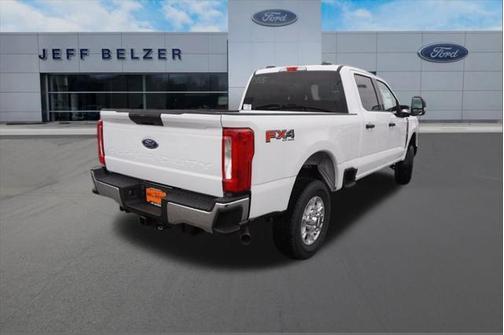 2025 Ford F-350 XLT
