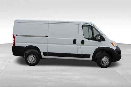 2025 RAM ProMaster 2500 Tradesman