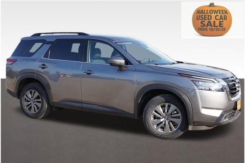2025 Nissan Pathfinder SV 4WD