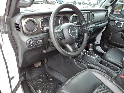 Bright White Clearcoat 2021 Jeep Gladiator Sport