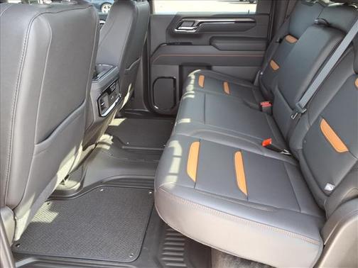 2025 GMC Sierra 2500 AT4