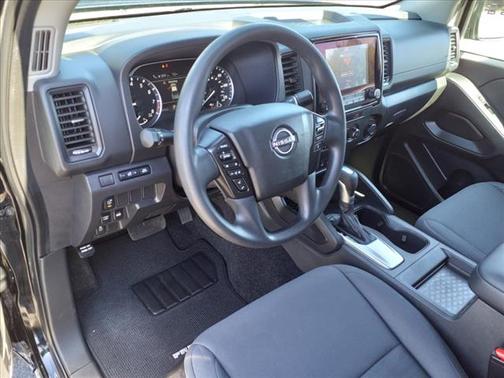 2023 Nissan Frontier S