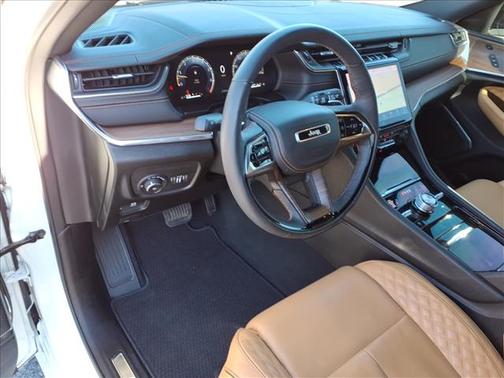 2024 Jeep Grand Cherokee L Summit