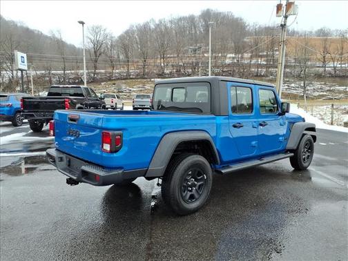 2026 Jeep Gladiator Sport
