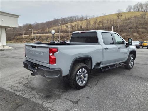 2025 Chevrolet Silverado 2500 Custom