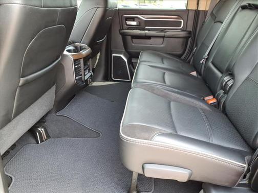 Granite Crystal Metallic Clearcoat 2022 RAM 2500 Laramie