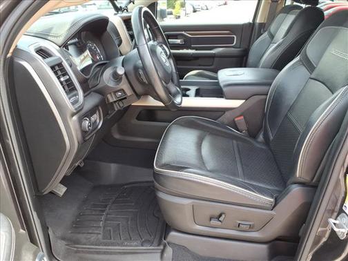 Granite Crystal Metallic Clearcoat 2022 RAM 2500 Laramie