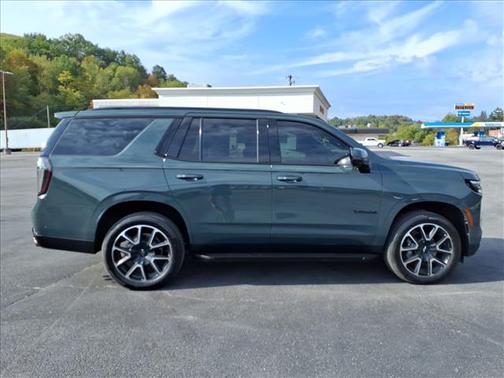 2025 Chevrolet Tahoe RST