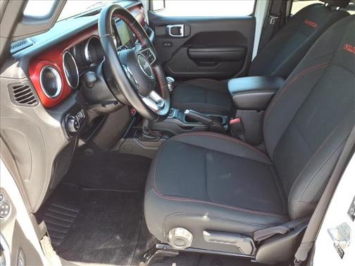 Bright White Clearcoat 2021 Jeep Gladiator Rubicon