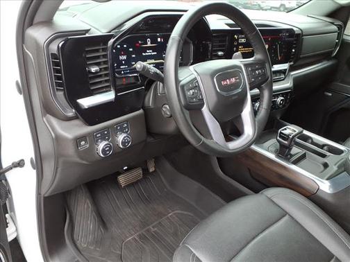 Summit White 2023 GMC Sierra 1500 SLT