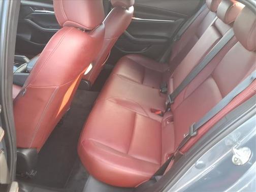 2024 Mazda Mazda3 2.5 S Carbon Edition