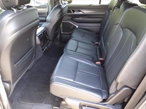 2023 Jeep Wagoneer L Series II