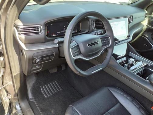 2023 Jeep Wagoneer L Series II