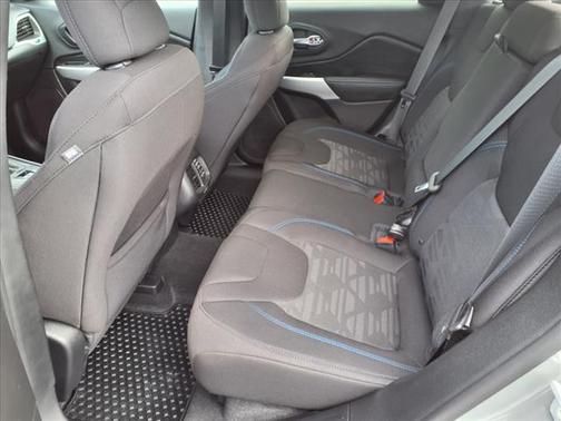 2019 Jeep Cherokee Upland