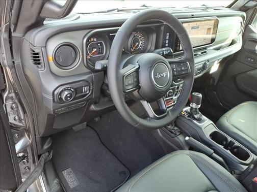 2026 Jeep Gladiator Mojave X