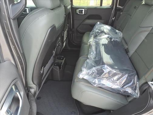 2026 Jeep Gladiator Mojave X