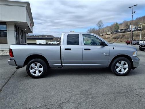 2024 RAM 1500 SLT