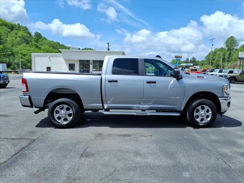Billet Silver Metallic Clearcoat 2024 RAM 2500 Big Horn