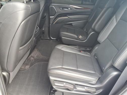 2022 Cadillac Escalade Luxury