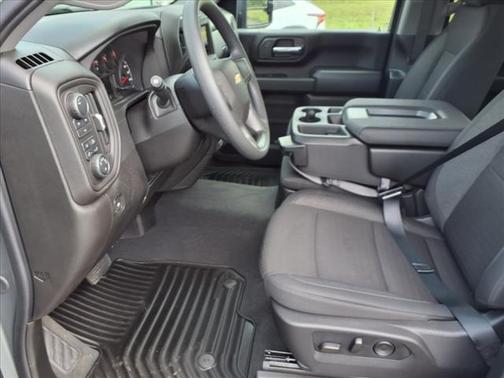 2025 Chevrolet Silverado 2500 Custom