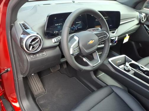Radiant Red Tintcoat 2027 Chevrolet Equinox AWD LT