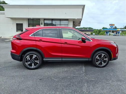 Red 2024 Mitsubishi Eclipse Cross SE