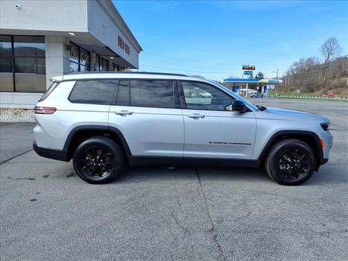 2024 Jeep Grand Cherokee L Altitude