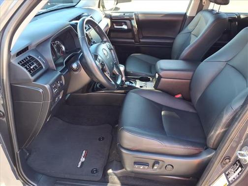 2024 Toyota 4Runner TRD Off Road