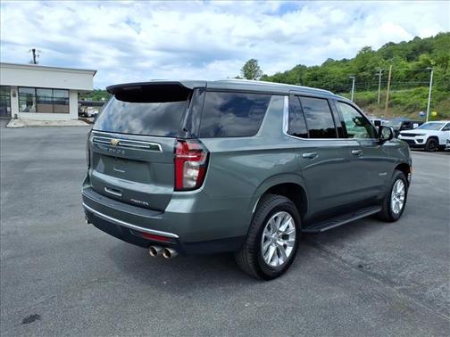 Silver Sage Metallic 2024 Chevrolet Tahoe Premier