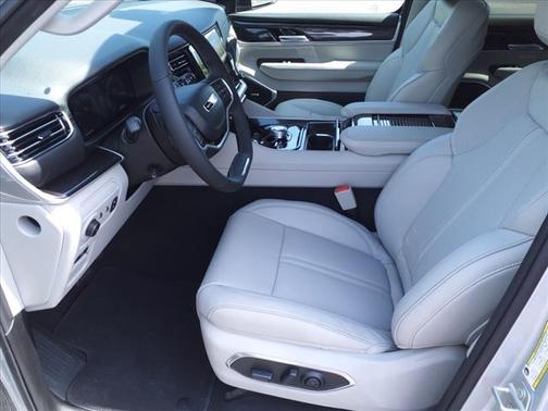 2024 Jeep Wagoneer 