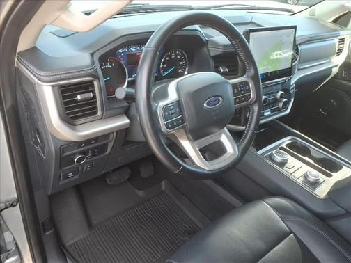 Silver 2024 Ford Expedition Max XLT