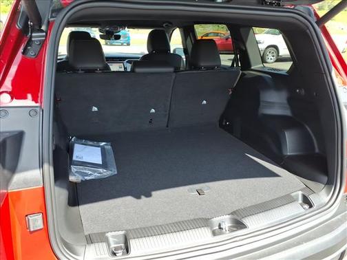 Red Hot Pearlcoat 2026 Jeep Cherokee Limited