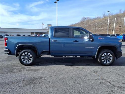 2026 Chevrolet Silverado 2500 Custom